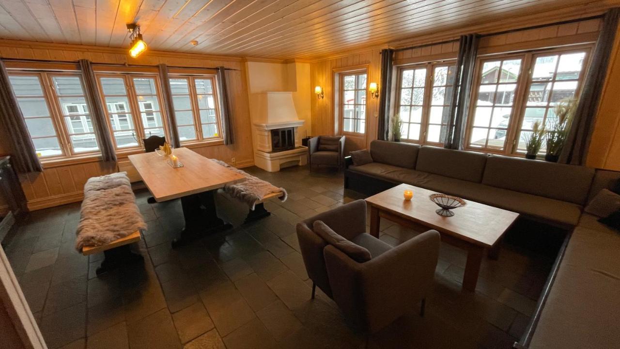 Tinden Apartment *